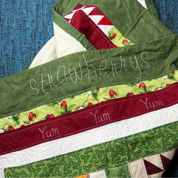Handmade Strawberrys Yum Small Quilt 47.5" x 52.5" Lap Quilt - Picture 5 of 11